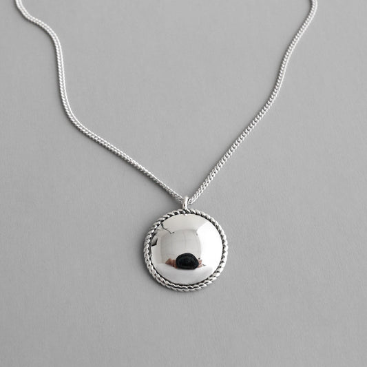 Vintage Twisted Round 925 Sterling Silver Necklace